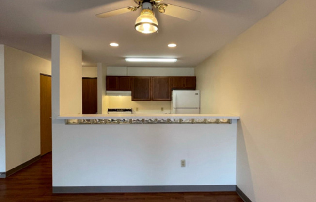 1 bed, 1 bath, 786 sqft, $825, Unit TE218X-111