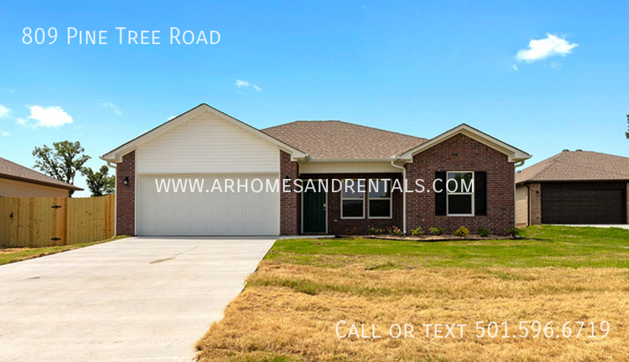 809 PINE TREE RD