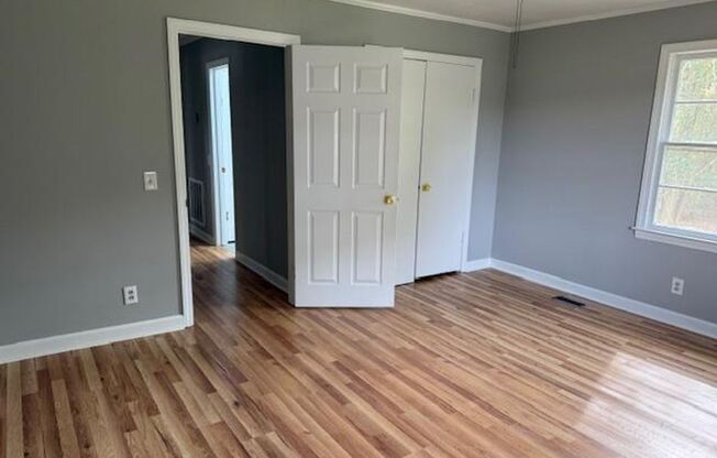 2205 Stewart Street - Bev Roberts Rentals & Property Management