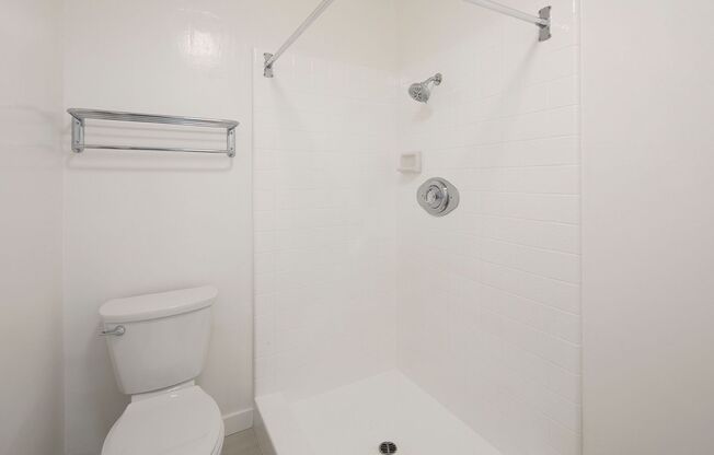 2 beds, 2 baths, 1,246 sqft, $2,400, Unit 022