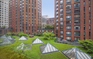 1 IRVING PL