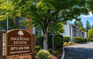 ONE MONTH FREE! Sagewood Estates | Pet-Friendly 1 & 2 Bedroom Apartments in NE Portland