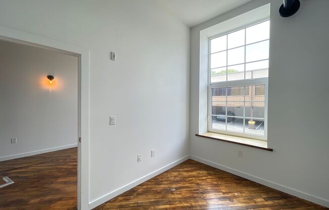 1 bed, 1 bath, 600 sqft, $1,425, Unit Unit 214