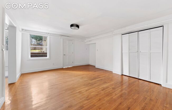 20 DEVOE ST