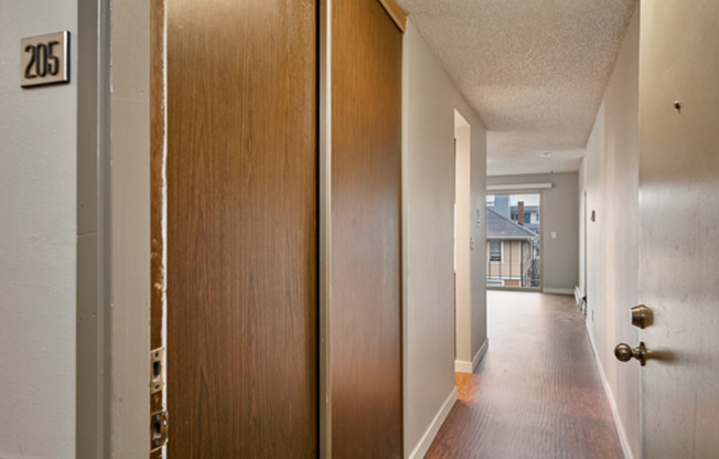1 bed, 1 bath, 598 sqft, $1,625, Unit 205