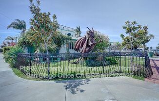 411 CITRUS AVE