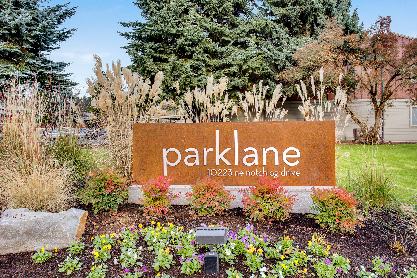Parklane Apartments