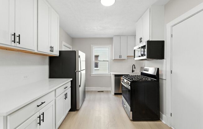 Fully renovated 3 bedroom home in Ambridge available now!