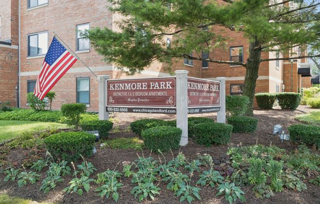 Kenmore Park Apartments in Elmhurst