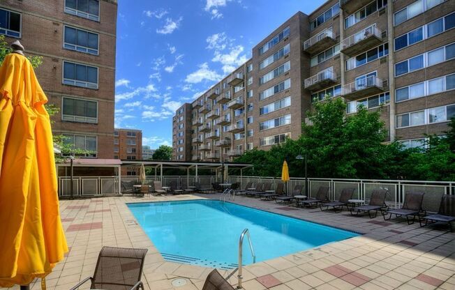 355 I Street SW