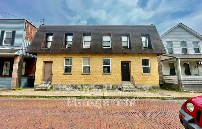 306 CAMPBELL ST