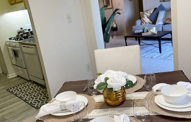 3 beds, 1.5 baths, 1,050 sqft, $2,680, Unit 1814WL-202