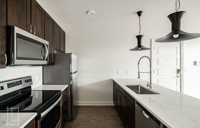 1 bed, 1 bath, $1,146, Unit 1112 N 4th St. Apt. 209