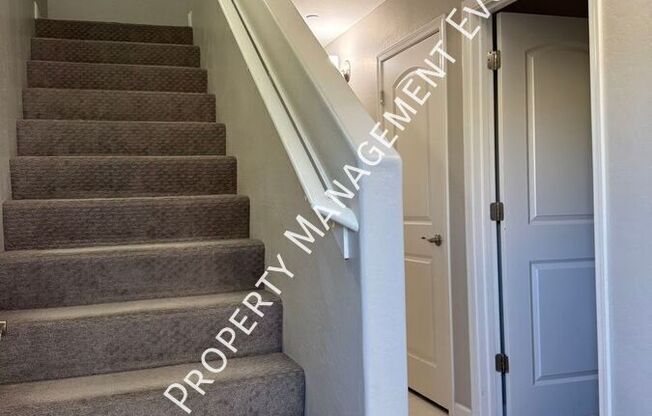 2150 W Alameda Rd