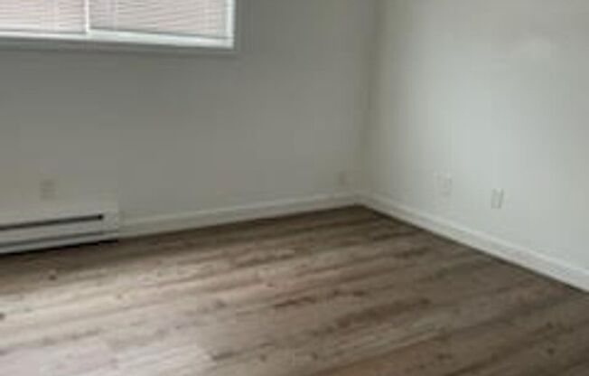 1 bed, 1 bath, 750 sqft, $1,195, Unit 58