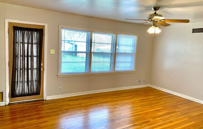 3 bedroom 2 bath 1 car garage