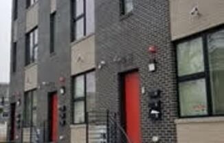 2 beds, 1 bath, $1,375, Unit Unit C