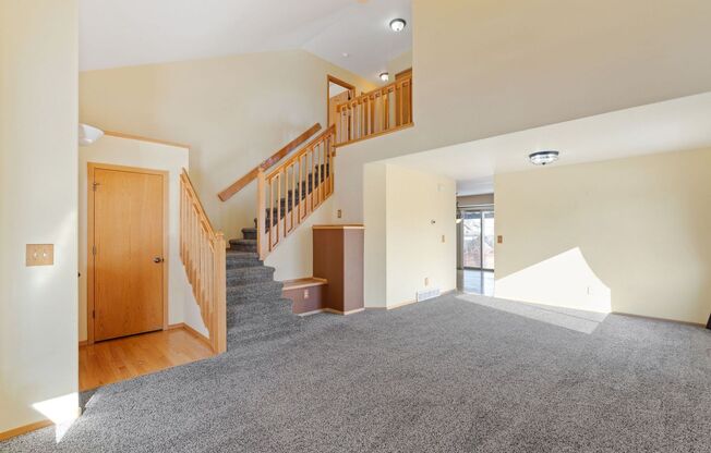 Spacious 5-Bedroom, 4-Bathroom home in West Greeley