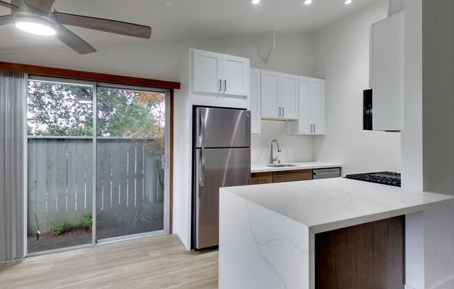 1 bed, 1 bath, 720 sqft, $2,457, Unit 23