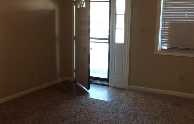 2 beds, 1.5 baths, $1,100