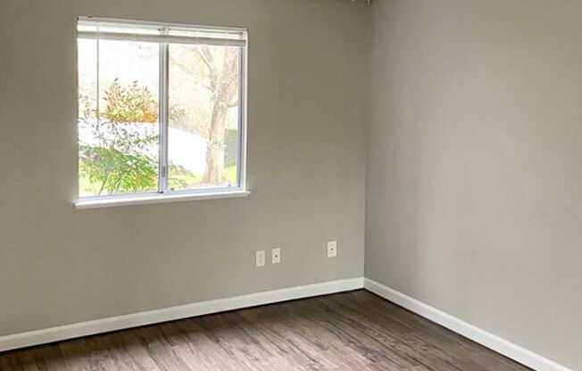 1 bed, 1 bath, 673 sqft, $1,315, Unit 18