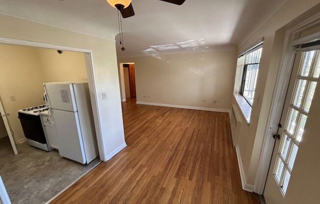 1 bed, 1 bath, 609 sqft, $1,350, Unit 203