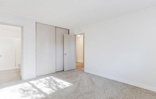 2 beds, 2 baths, 986 sqft, $1,695, Unit 1403