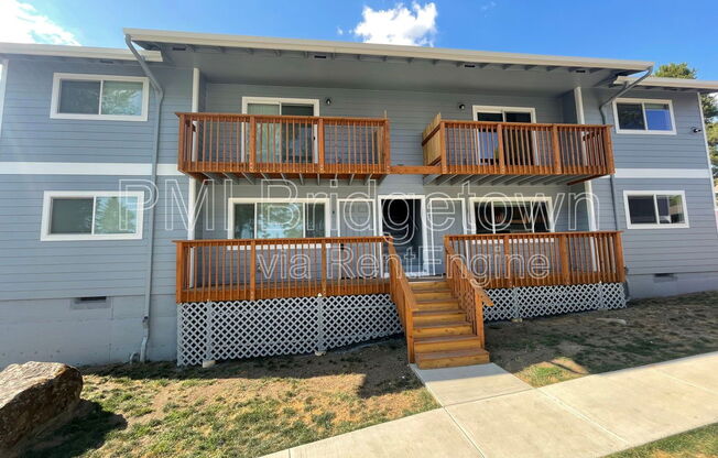 4800 SE BOARDMAN AVE
