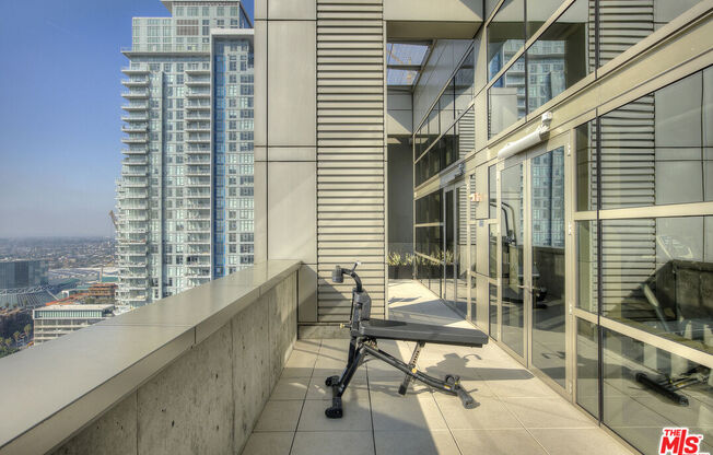 1 bed, 1.5 baths, 1,120 sqft, $4,000, Unit 1103