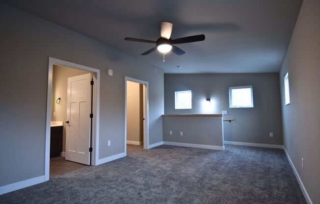 2 beds, 2 baths, 956 sqft, $2,195, Unit 2644-306