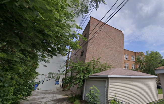 7348 South Artesian (Q)