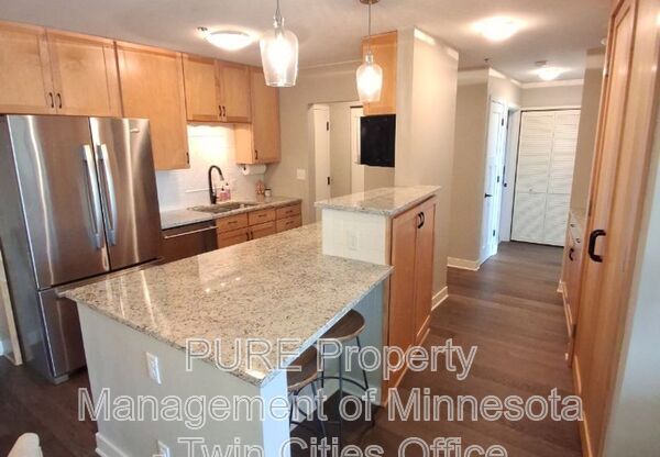3131 EXCELSIOR BLVD