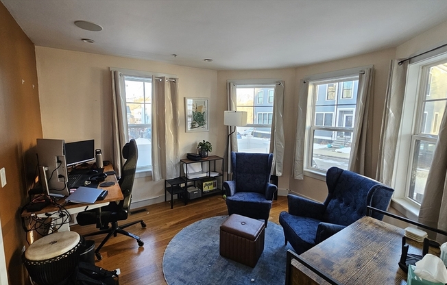 95 ROBEY ST