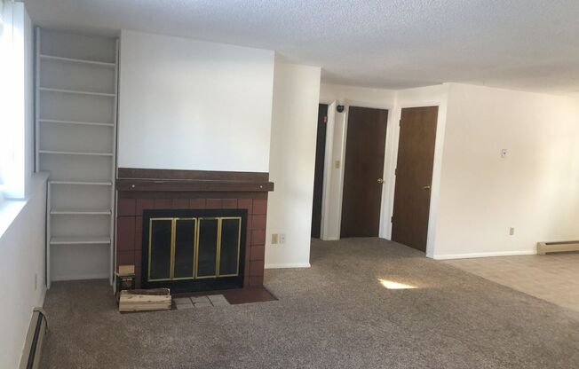 2 bedroom 1 bath Centrally Located Apartment