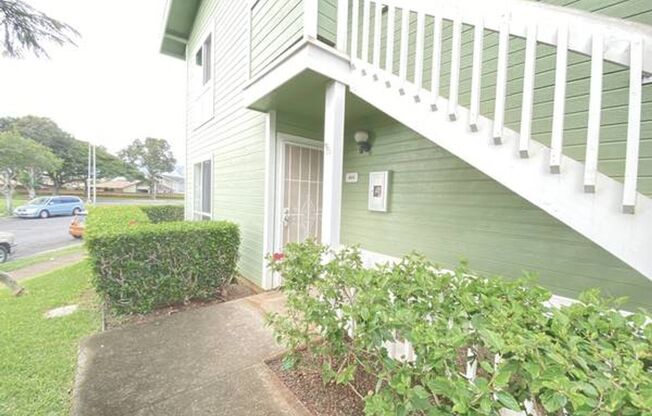 2 beds, 1 bath, $2,450