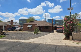 5122 N 24 AVE
