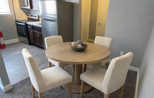 1 bed, 1 bath, 550 sqft, $1,295, Unit G07