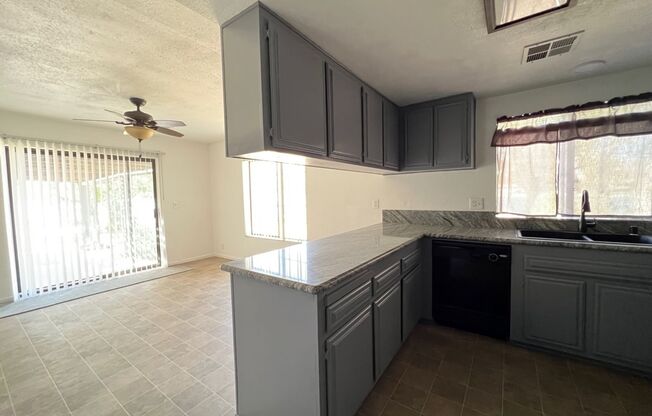 3 beds, 2 baths, $2,000