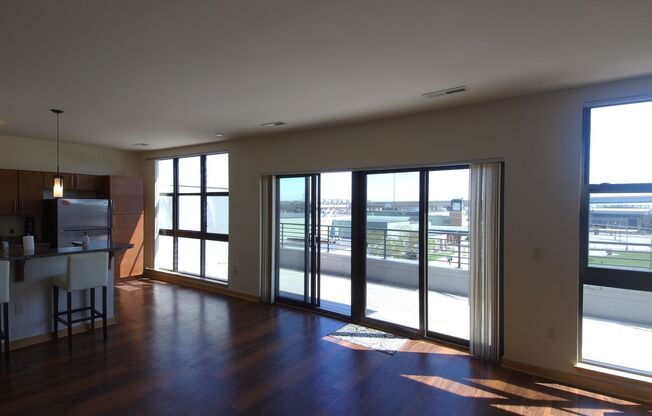 2 beds, 2.5 baths, 1,580 sqft, $3,350, Unit 410