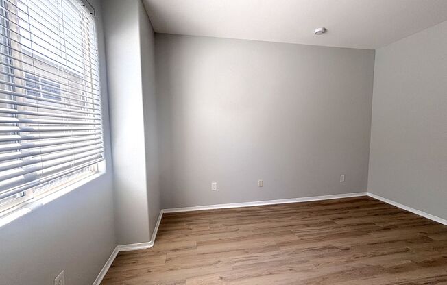 1 bed, 1 bath, 768 sqft, $2,498, Unit 114