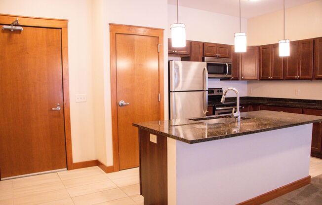 1 bed, 1 bath, $1,325, Unit 312