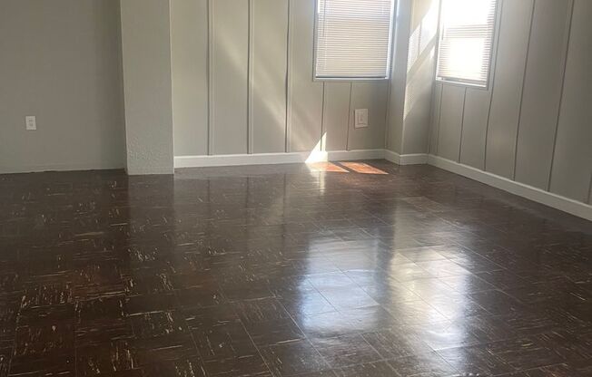 1 bed, 1 bath, 365 sqft, $1,150, Unit 14H