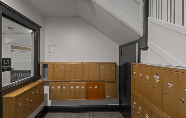 Campus Apartments