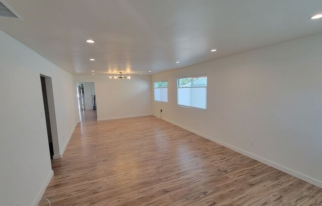 Nice Single Family Home in Lomita - Walking Distance to Old Town!