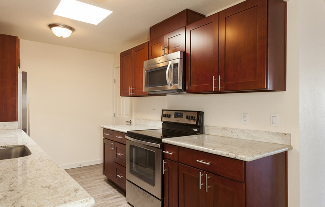 Minor Tower Apartments - Located in Eastlake
