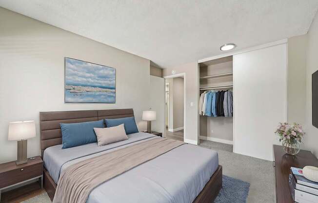3300 Tamarac Apartments