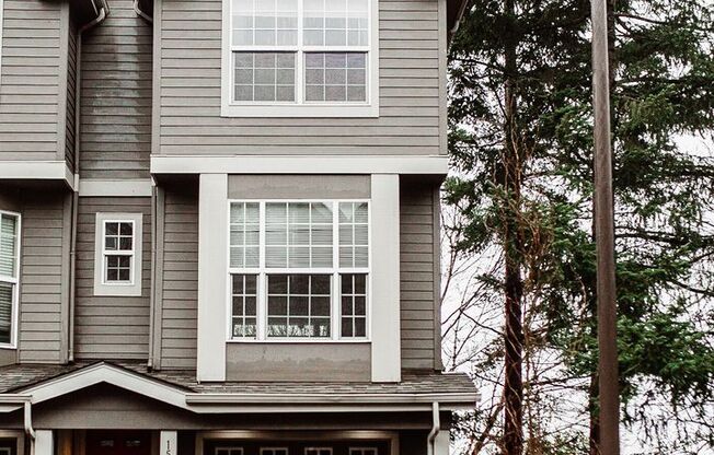 15467 Brianne Court  Lake Oswego, OR 97035