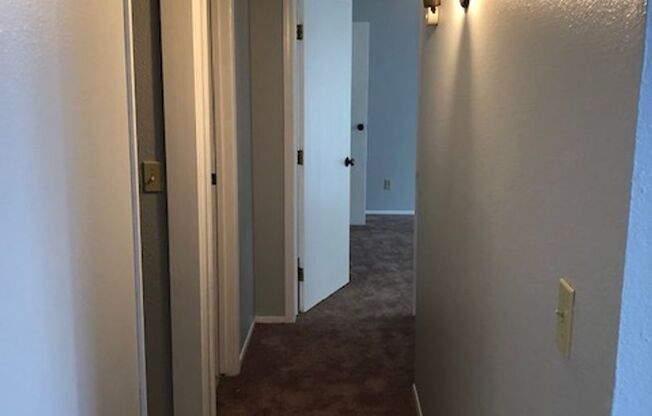 2 beds, 2 baths, $1,500