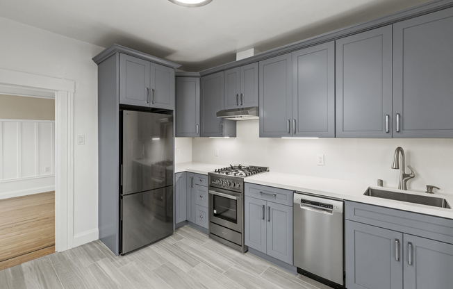 81 B HOFF ST