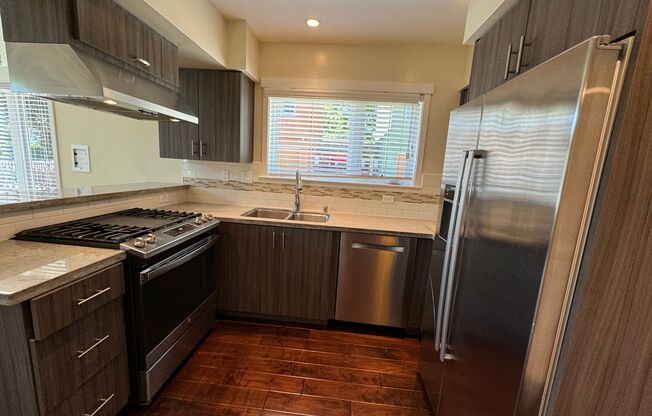 Modern 2 Bed / 1.5 Bath Home w/ Rooftop Deck; Garage w/ EV Outlet